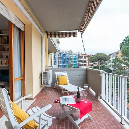 Unico A Pochi Passi Dal Mare Apartment Livorno