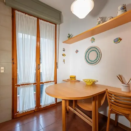Unico A Pochi Passi Dal Mare Apartment Livorno